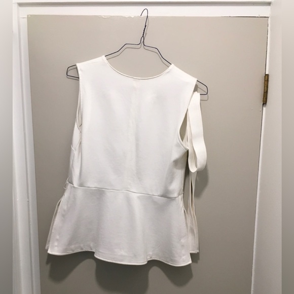 Spans Top Women’s M NWOT - Picture 2 of 4